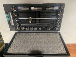 1/2 DRIVE SOCKET SET