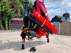 FASSI 210A.24 REMOTE CONTROL CRANE C/W 4 X HYDRAULIC PUSH OUT BOOM