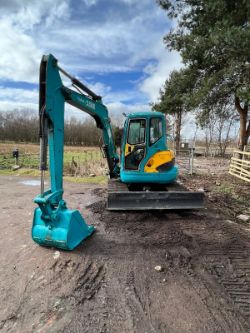 KUBOTA 161-3 DIGGER EXCAVATOR 6 TON TRACK MACHINE 4 5 6 7 TON CABBED MACHINE