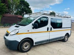 VAUXHALL VIVARO CREW VAN *YEAR 2014* C/W ROOF RACK