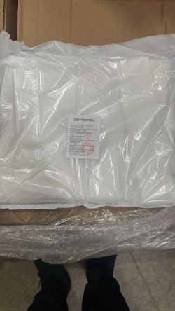 1 PALLET OF 45 CASES OF WHITE DISPOSABLE APRONS
