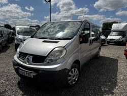 2010 RENAULT TRAFIC LL29 FWD LWB 9 SEATER MPV VAN MOT'D SPARES OR REPAIRS