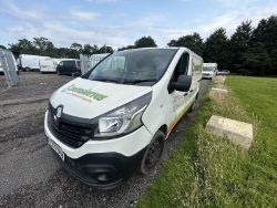 2015 RENAULT TRAFIC BUSINESS SWB PANEL VAN LOW MILES SPARES OR REPAIRS