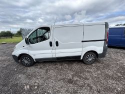 2008 VAUXHALL VIVARO 2700 SWB PANEL VAN MOT'D SPARES OR REPAIRS