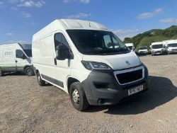 2017 PEUGEOT BOXER - RELIABLE VAN WITH SMART FEATURES, IDEAL FOR YOUR BUSINESS