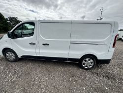 EFFICIENT & RELIABLE: 2019 RENAULT TRAFIC BUSINESS+ VAN (LOW MILEAGE)
