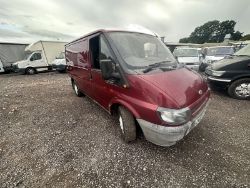 VERSATILE WORK COMPANION: 2006 FORD TRANSIT 260 SWB - RELIABLE RIDE DESPITE STEERING ISSUE!