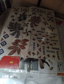 APPROX 130 X SELF ADHESIVE LARGE WALL ART PACKS