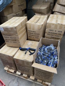 PALLET OF APPROX X900 PAIRS OF HANDLES FOR GYM EQUIPMENT CABLE MACHINES - RRP £9,000