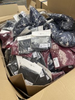 X840 ITEMS BRAND NEW WOMENS CLOTHING - INCLUDES IRIS & LILLY - RRP £18,327