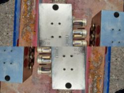 ENGINEERING LOT JL17 DELIMON AUTOMATIC GREASE APPLICATION METERING VALVES X6 NEW