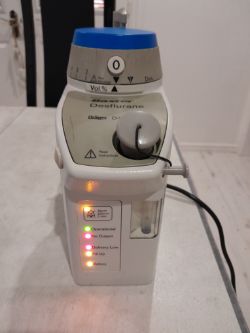 MEDICAL EQUIPMENT REF JL1 AESTHETIC EP LASER, BAXTER, TRUPHON NANOSONICS, HEMODYNAMIC MONITOR