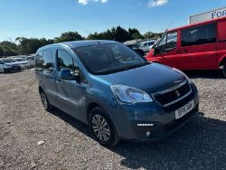 LOW MILEAGE & PRISTINE CONDITION 2016 PEUGEOT PARTNER TEPEE - PERFECT FAMILY ESTATE!