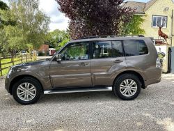 2013 MITSUBISHI SHOGUN SG3