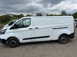 68 PLATE FORD TRANSIT CUSTOM 300: RELIABLE LOW ROOF VAN WITH STRONG PERFORMANCE AND FEATURES