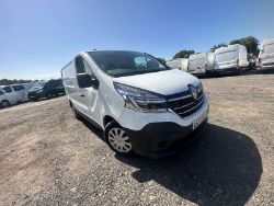 2021 RENAULT TRAFIC SL28: ALMOST BRAND NEW, READY TO DELIVER SUCCESS AND SAVINGS