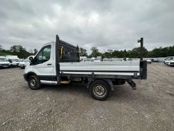 66 PLATE FORD TRANSIT 310: DYNAMIC PERFORMANCE AND VERSATILITY, READY FOR ANY LOAD