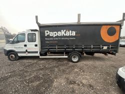 2012 IVECO DAILY 70C17: RELIABLE CREW CAB CURTAIN SIDER FOR VERSATILE HAULING