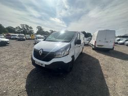 KNOCKOUT DEAL: 2018 RENAULT TRAFIC SL27 BUSINESS DIESEL VAN