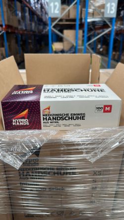 1 PALLET OF APPROX 45,000 BLUE SYNTHETIC GLOVES - MEDIUM SIZE - EXPIRY JAN 2024