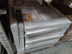 PALLET CONTAINING APPROX 24 RADIATORS 500H X 800L