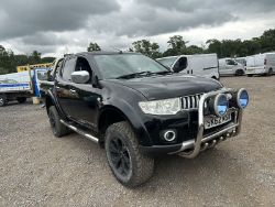 MITSUBISHI L200 WARRIOR DCB 4X4 2012