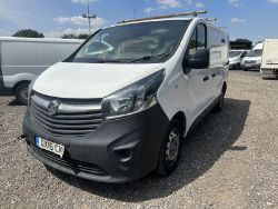 2016 VAUXHALL VIVARO TRAFIC PRIMASTAR CDTI SWB PANEL VAN MOT'D SPARES OR REPAIRS
