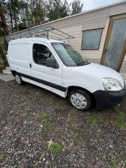 CITROEN BERLINGO VAN 57 PLATE ROOF RACK DIESEL ENGINE