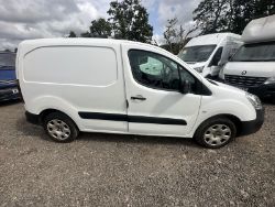 2016 PEUGEOT PARTNER: BLUEHDI BRILLIANCE, BUSINESS READY