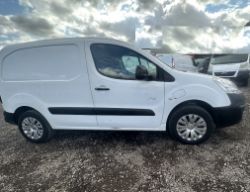 LOW MILAGE VAN WITH EXCELLENT MECHANICALS: 2016 CITROEN BERLINGO (NO VAT ON HAMMER)