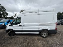 2015 FORD TRANSIT 310 L2 DIESEL FWD - (NO VAT ON HAMMER) * UNRECORDED DAMAGE
