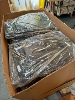 41 X HYUNDAI NEW GENUINE OEM CARPET SETS FOR SANTE FE AND I30 STARTING PRICE IS THE RESERVE PRICE