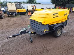 ATLAS COPCO XAS 67 DIESEL ROAD TOW COMPRESSOR LOW HOURS