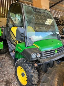 JOHN DEERE 2018 GATOR