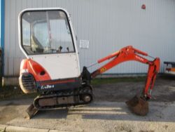 KUBOTA KX36-3 MINI DIGGER 1.5 TON EXCAVATOR CAB KX015-4 JCB 801