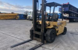 CAT DP 50K 5 TON DIESEL FORKLIFT