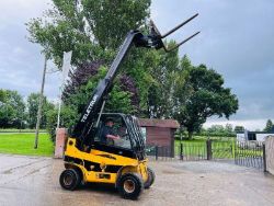 JCB TLT30D 4WD TELETRUCK C/W PALLET TINES