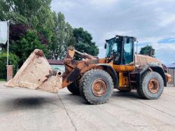 CASE 821F 4WD LOADING SHOVEL C/W TOE TIP BUCKET