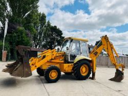 JCB 3CX PROJECT 8 4WD BACKHOE DIGGER C/W EXTENDING DIG & 3X BUCKETS