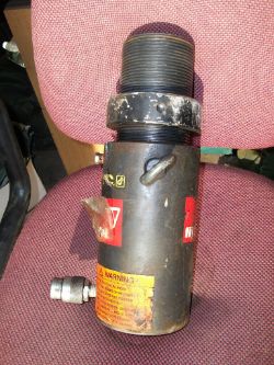 ENERPAC CLL 506 50 TON 6