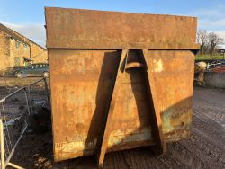 35 YARD ROLL ON ROLL OFF HOOKLIFT HOOKLOADER BIN SKIP SCANIA VOLVO TRUCK WAGON