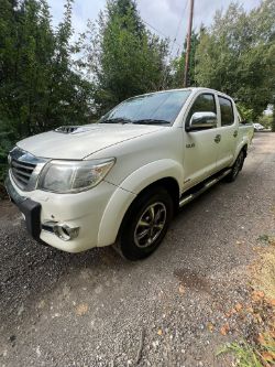 TOYOTA HILUX INVINCIBLE X 3.0 65 2015 DIESEL