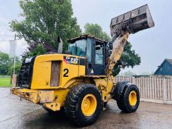 CATTERPILLAR 930H 4WD LOADING SHOVEL *YEAR 2011* C/W BUCKET