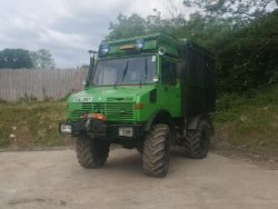 MERCEDES UNIMOG AGRI SPEC, CHIP BOX, 4X4 FRONT WINCH TRACTOR -