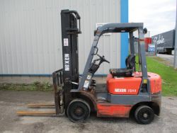 NEXEN FD18 DIESEL FORK LIFT FORKLIFT TRUCK STACKER TRIPLE MAST SIDESHIFT 1.8 TON