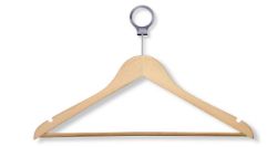15 0 X HANGERS - HOTEL STYLE