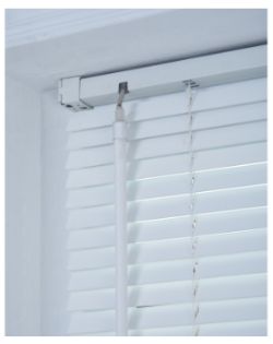 WICKES 25MM SOLID WOOD VENETIAN BLIND 90 X 180CM RRP £22