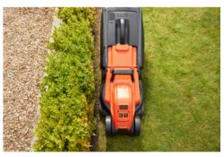 FLYMO HOVER VAC 250 ELECTRIC HOVER COLLECT LAWNMOWER RRP £86