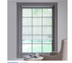 WICKES 25MM PVC VENETIAN BLIND WHITE 90 X 180CM RRP £9