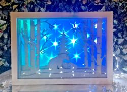 PREMIER WOODLAND SCENE CHRISTMAS DIORAMA LIGHT UP BOX